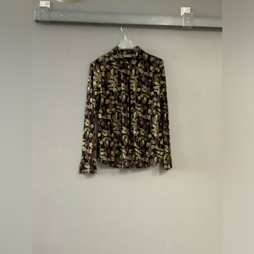 Croft and Barrow button down blouse